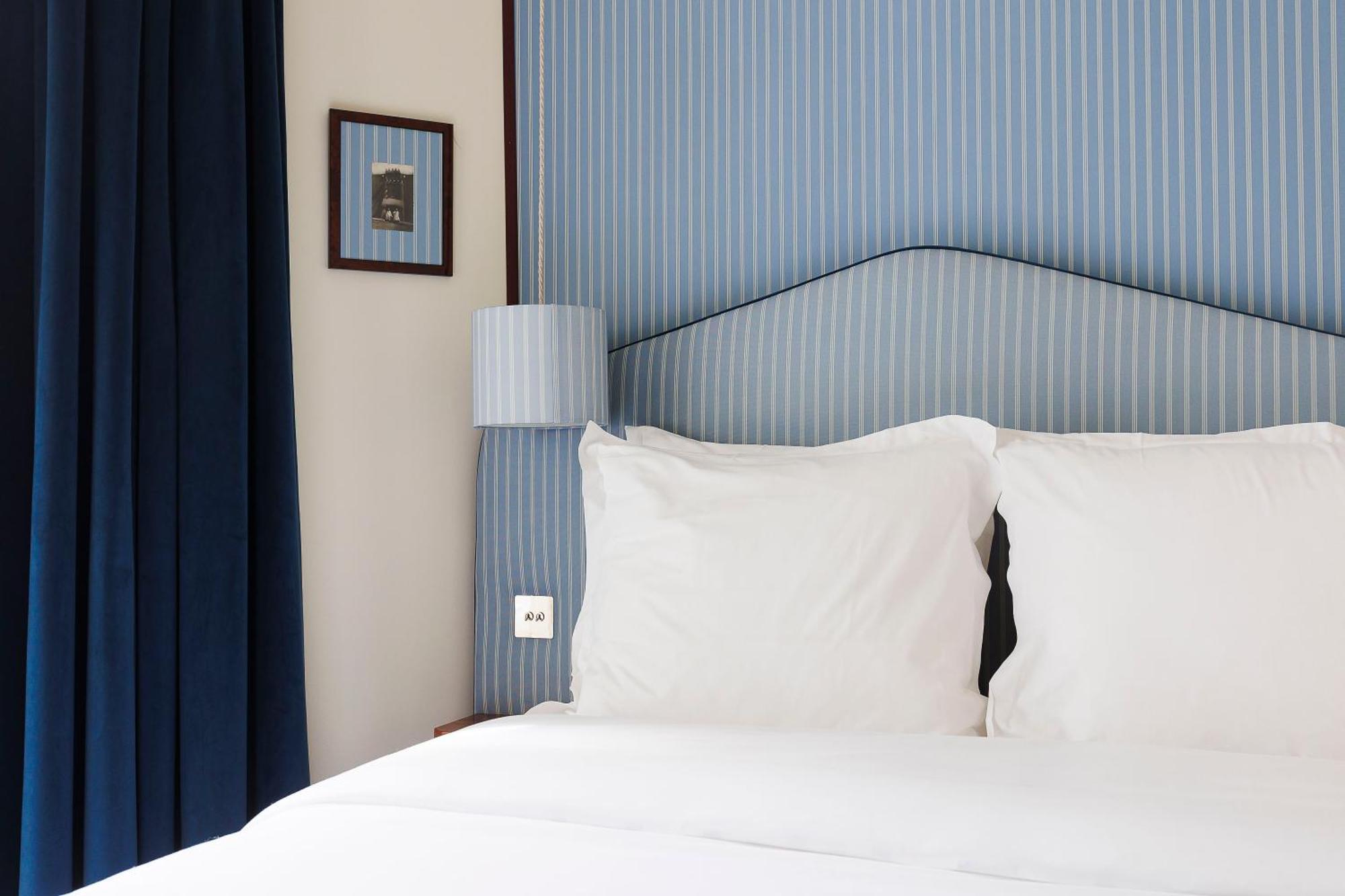 De Charonne Hotel 3*
